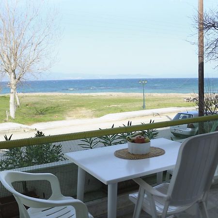 Holiday Home By The Sea Nea Poteidaia Exterior foto